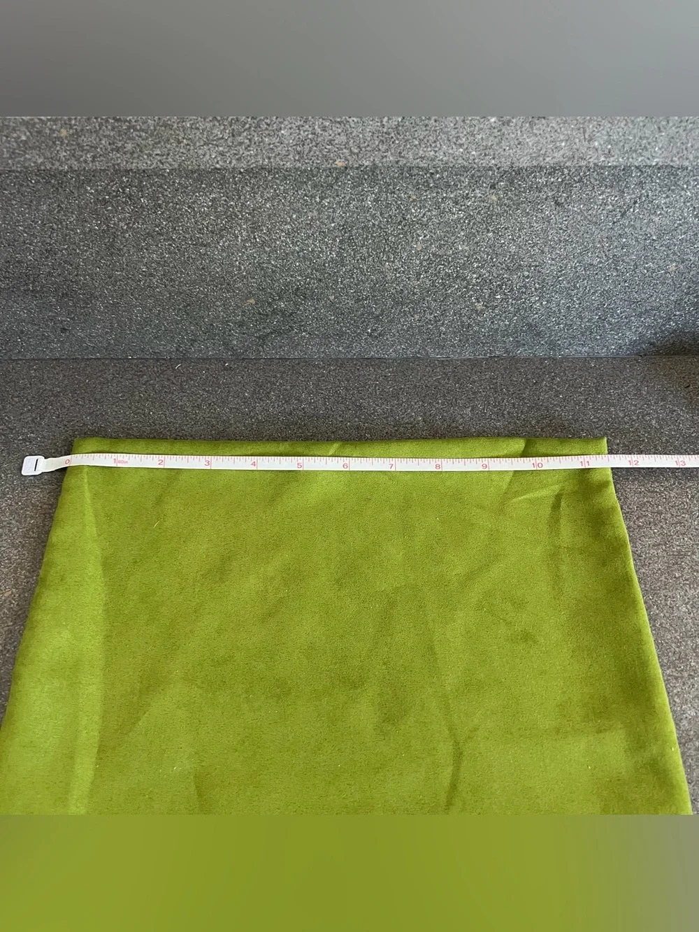 Tory Burch Signature Green Shoebox & Matching Dust Bag Set